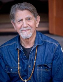‘An entire lifetime’: Peter Coyote publishes 50 years of poems in ‘Tongue of a Crow’