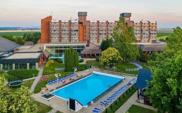 Maďarské lázně Bük: all inclusive, wellness i atrakce