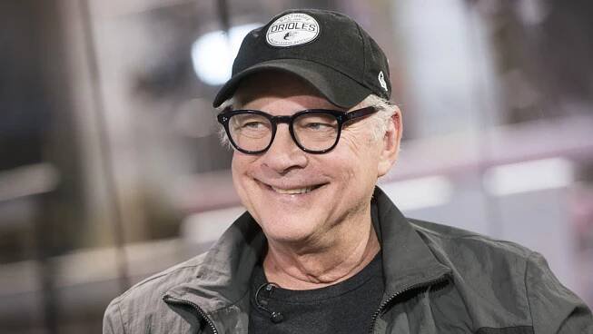 Barry Levinson on the Newfound Popularity of His Robin Williams-Starrer ‘Toys’