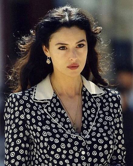 timeless icons on Instagram: "Monica Bellucci in Malèna (2000)"
