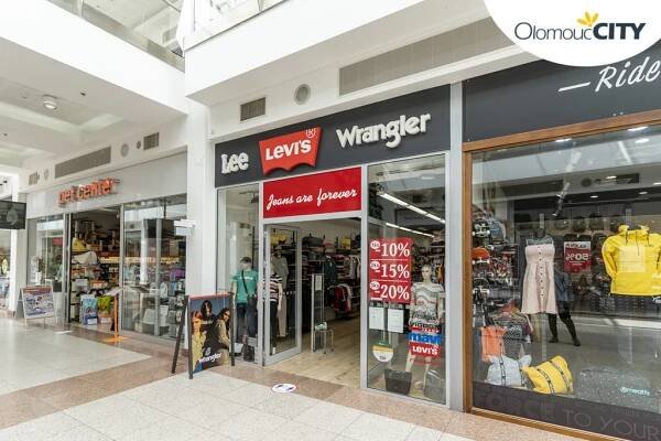 Lee Wrangler Levis | OC CITY Olomouc