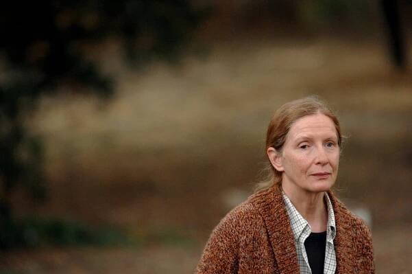 Pohotovost - Návrat domů - Z filmu - Frances Conroy