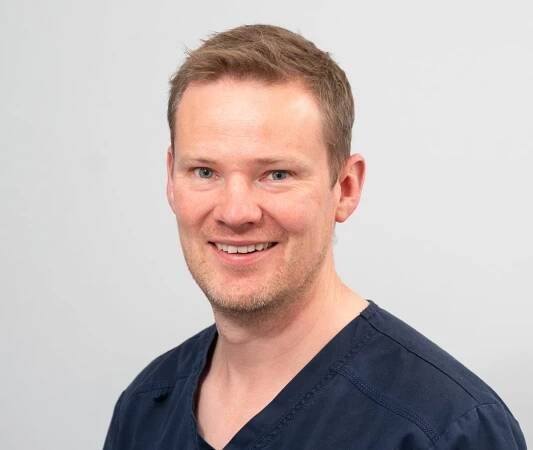 Mr John Thompson - Dentist in Kelso - The Gentle Touch