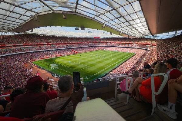 Arsenal FC vs Olympique Lyon - fotogalerie – Sportsen.cz