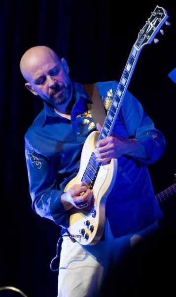 Jon Anderson with the Band Geeks – Musicianship As Close to the Classic Yes Lineup as it Could Get – Render Edge Media