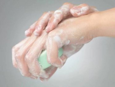 Chraňte se před nemocemi – postačí pravidelná a správná hygiena rukou. Víte, jak na to?