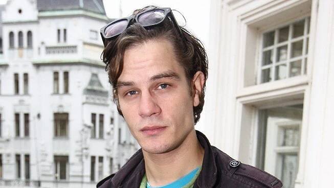 Dámy, pozor: Sexy fešák David Kraus se rozešel s přítelkyní a je k mání! - Super.cz