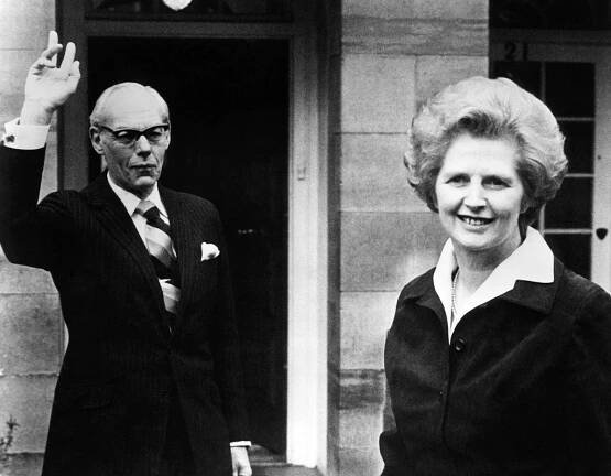 Neústupná Železná lady. Před 45 lety poprvé stanula v čele britské vlády žena