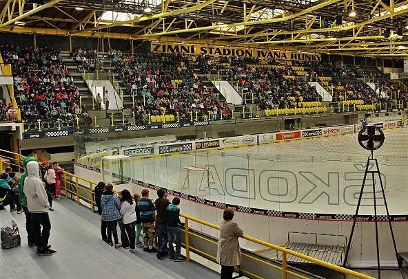 Zimní stadion Ivana Hlinky