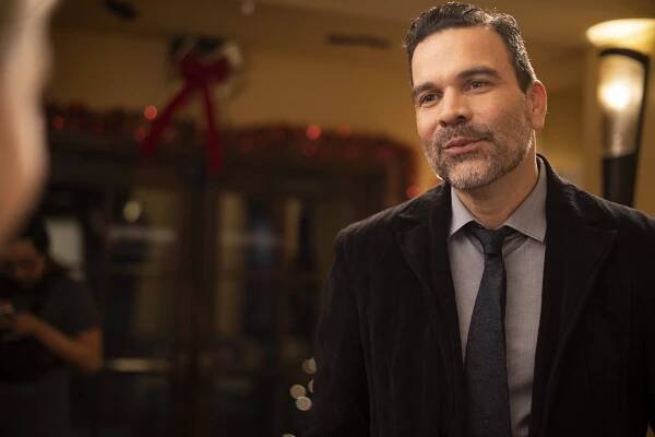 Christmas Reservations - Z filmu - Ricardo Chavira