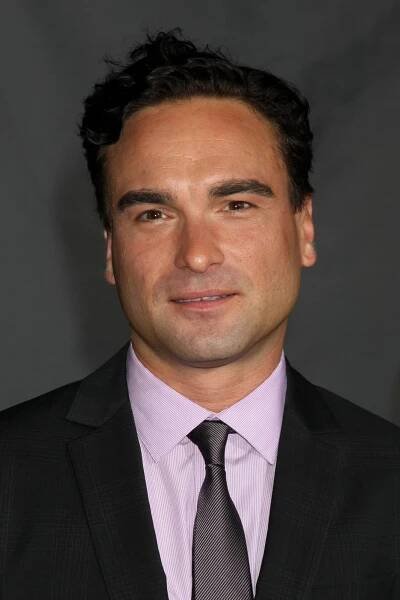 Johnny Galecki - CoJeCo.cz