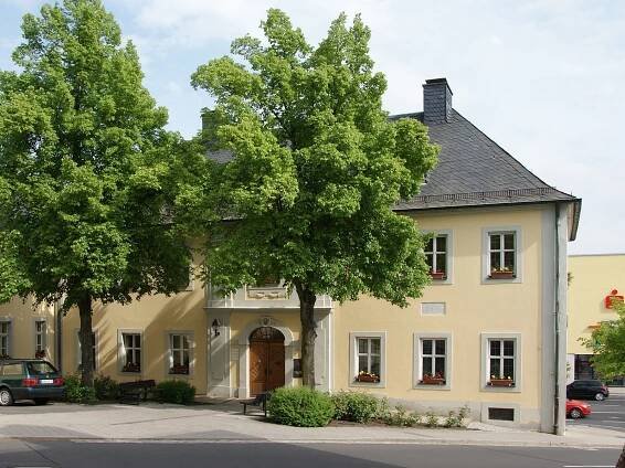 Soubor:Marktredwitz Neues Rathaus.jpg