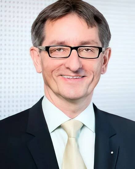 files/ansprechpartner/Geschaeftsleitung/4x-schneider-paul.jpg