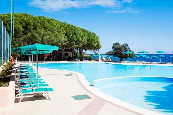 Bazén v ubytování Club Hotel Marina Seada Beach nebo v jeho okolí