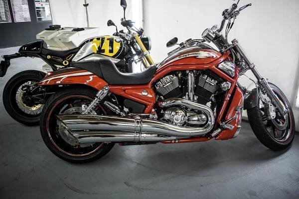 Motocykly - BMW R nineT, S1000RR, Harley Davidson - Autoatelier - detailingové studio Liberec