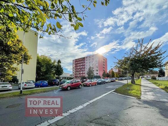 Pronájem bytu 1+kk 28 m², Oskol, Kroměříž