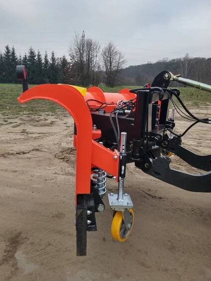 Šípový pluh model 1 - Foragri