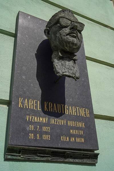 V tom Gottovi něco je. Průkopník jazzu Krautgartner hrál s hvězdami, odmítl StB