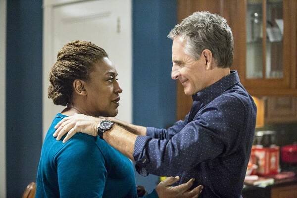 Námořní vyšetřovací služba: New Orleans - Konečná - Z filmu - CCH Pounder, Scott Bakula