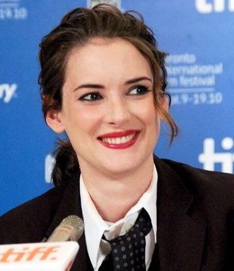 Soubor:Winona Ryder 2010 TIFF adjusted.jpg