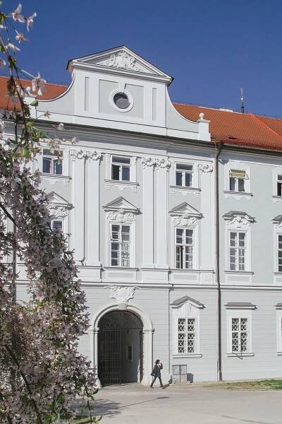 Rekonstrukce Místodržitelského paláce – StavbaWeb