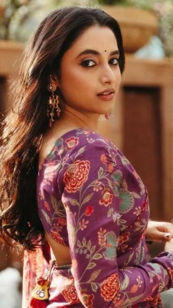 Trisha, Nayanthara, to Rukmini Vasanth: 10 gorgeous actresses of Kollywood