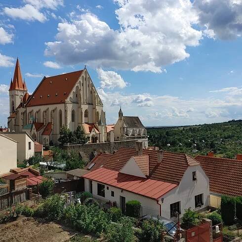 Znojemský hrad a rotunda sv. Kateřiny: přemyslovský poklad jižní Moravy | Slevomat.cz