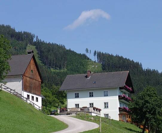 Bruderhof in Hinterstoder, Kalkalpen National Park Region