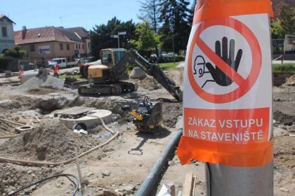 Opravy průtahu v Třešti vyjde podle odhadů zhruba na sto milionů korun.