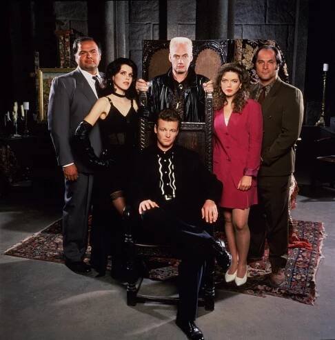 John Kapelos, Nigel Bennett, Geraint Wyn Davies, Catherine Disher, Gary Farmer - Věčný rytíř - Promo
