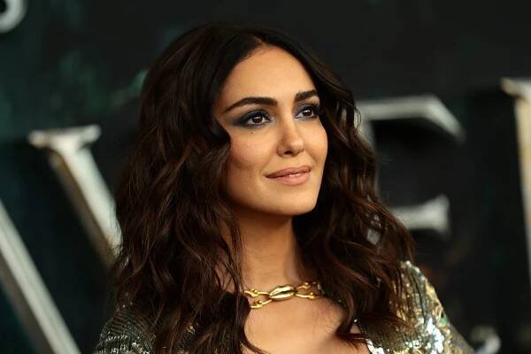 "The Lord Of The Rings: The Rings Of Power" New York Special Screening at Alice Tully Hall on August 23, 2022 in New York City - Nazanin Boniadi - Pán prstenů: Prsteny moci - Série 1 - Z akcí