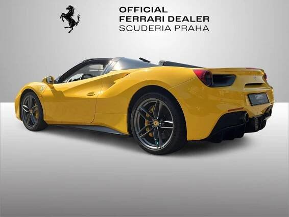 Ferrari 488 Spider