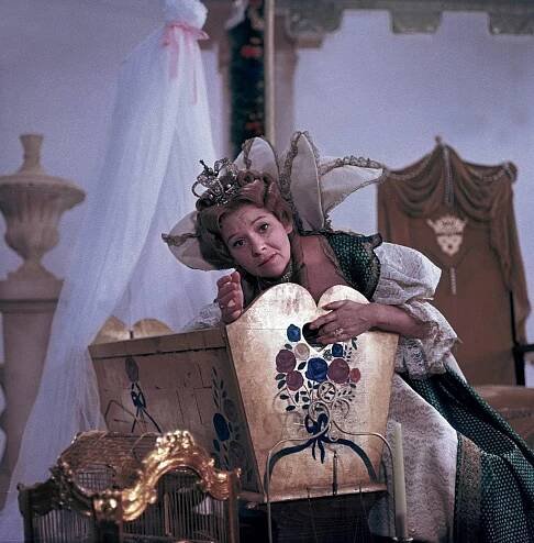 Šípková Růženka (1971)