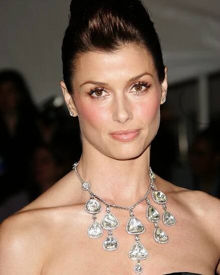 The Most Iconic Diamond Jewelry Moments in the History of the Met Gala 5