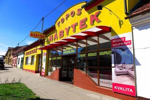 TOPOS nábytek foto 6