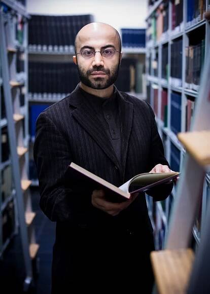 Gregory B. Waldis Potraitfotografie Berlin - Portraits von VOLKAN HAN