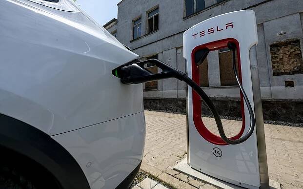 Colorado sází na ekoturisty. Stát dotuje masivní výstavbu sítě dobíjecích stanic pro elektroauta