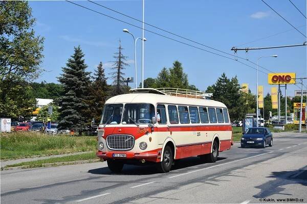Fotografie Škoda 706 RTO CAR 2253/II (RT0 DPMB5) DPMB