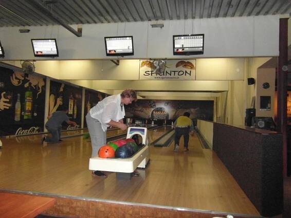 Fotky akce: Bowling a víno