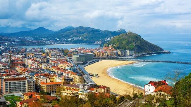Spanish region dubbed ‘cider capital’ with shell-shaped beaches and cheap drinks...