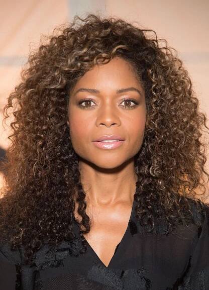 Naomie Harris attends the H&amp;M show as part of the Paris Fashion Week Womenswear Fall/Winter 2018/2019 on February 28, 2018 in Paris, France