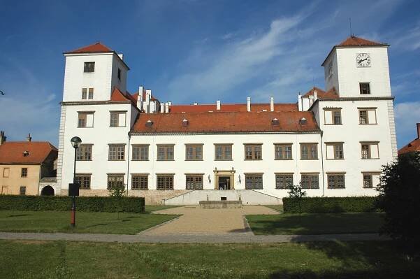 Spor Lichtenštejnů: plumlovského zámku se netýká, Bučovic ano