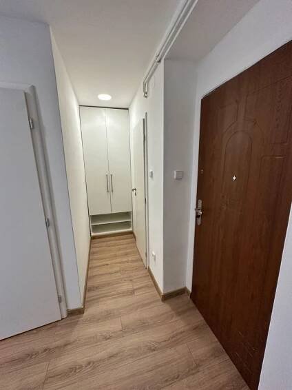 Pronájem Byt 3+1, Pippichova, Zlonice - Zlonice, Středočeský kraj