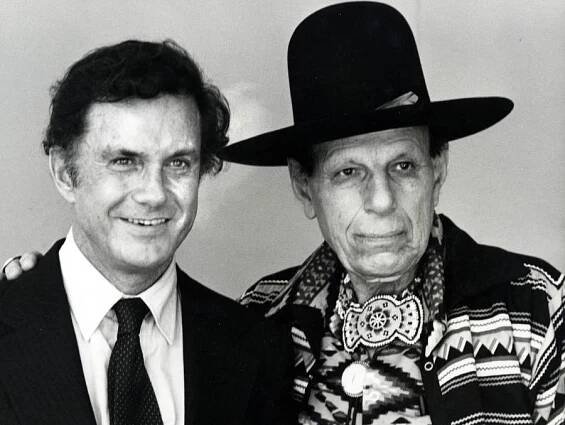 Espera Oscar de Corti With Cliff Robertson