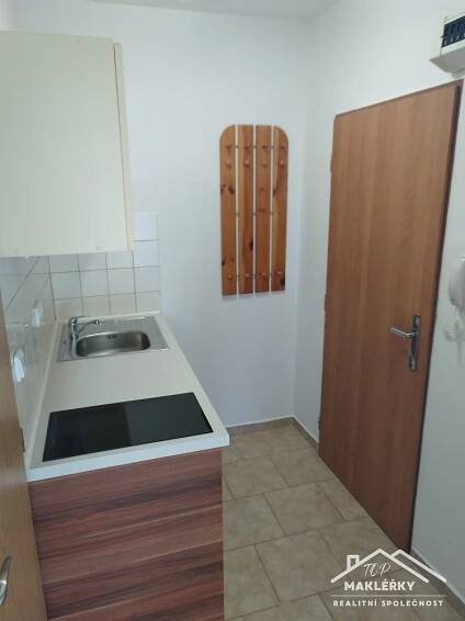 Pronájem bytu 1+1, 19 m² | TOP MAKLÉŘKY