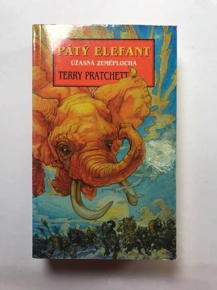Úžasná zeměplocha: Pátý elefant (24)