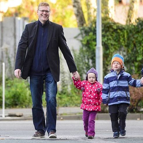 Vicepremiér Bělobrádek má třetí dítě: Blond gang se rozrostl o Marii