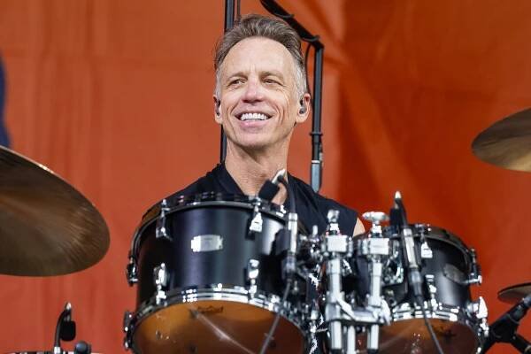 Pearl Jam Drummer Matt Cameron Announces Exit from the Band After 27 Years