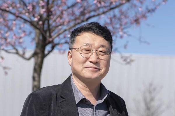 Zamiloval jsem si Lysou Horu, říká Seok Beok Kim, viceprezident HMMC Nošovice
