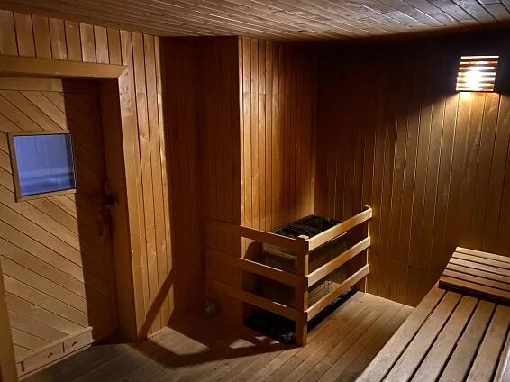 Privátní venkovní wellness: 60minutová sauna nebo 90minutové wellness pro 2-4 osoby